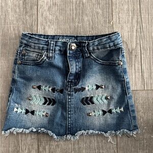 Kensie Blue Denim Skirt with Arrow Details